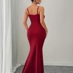 Robe moulante rouge à grand motif floral pour femmes, tendance et élégante